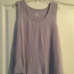 Lilac Tank Top w Lace Detail